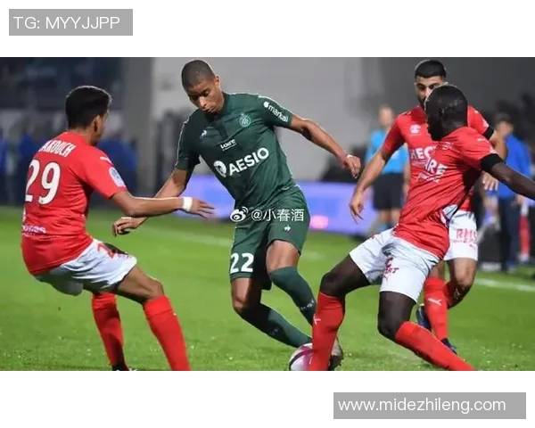 兰斯与圣埃蒂安激战正酣谁能在法甲赛场上笑到最后