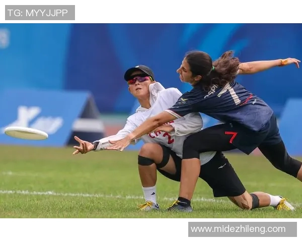 成都飞盘队进攻革新之路：战术创新与团队协作的完美结合MBA